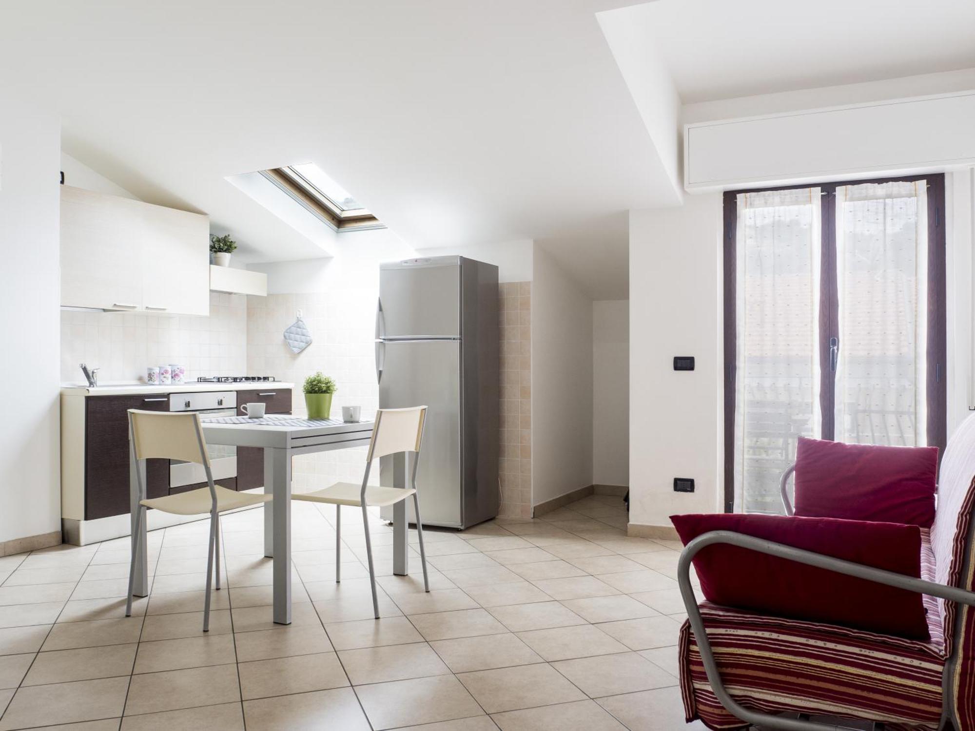 Residence Holidays Pietra Ligure Δωμάτιο φωτογραφία