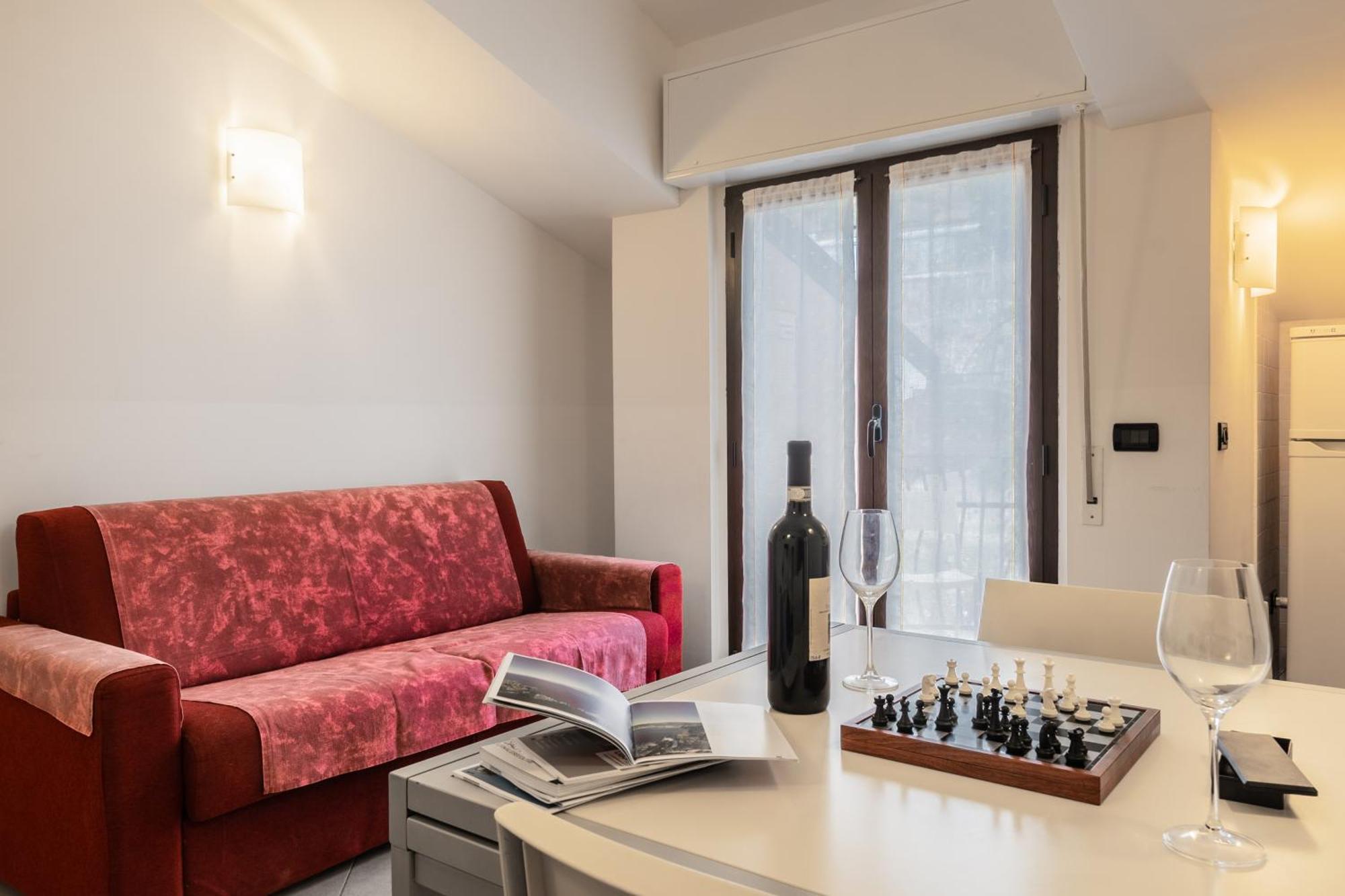 Residence Holidays Pietra Ligure Εξωτερικό φωτογραφία